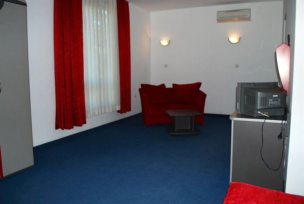 City Mark Hotel Warna Zewnętrze zdjęcie
