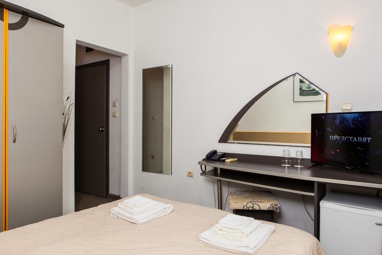 City Mark Hotel Warna Zewnętrze zdjęcie