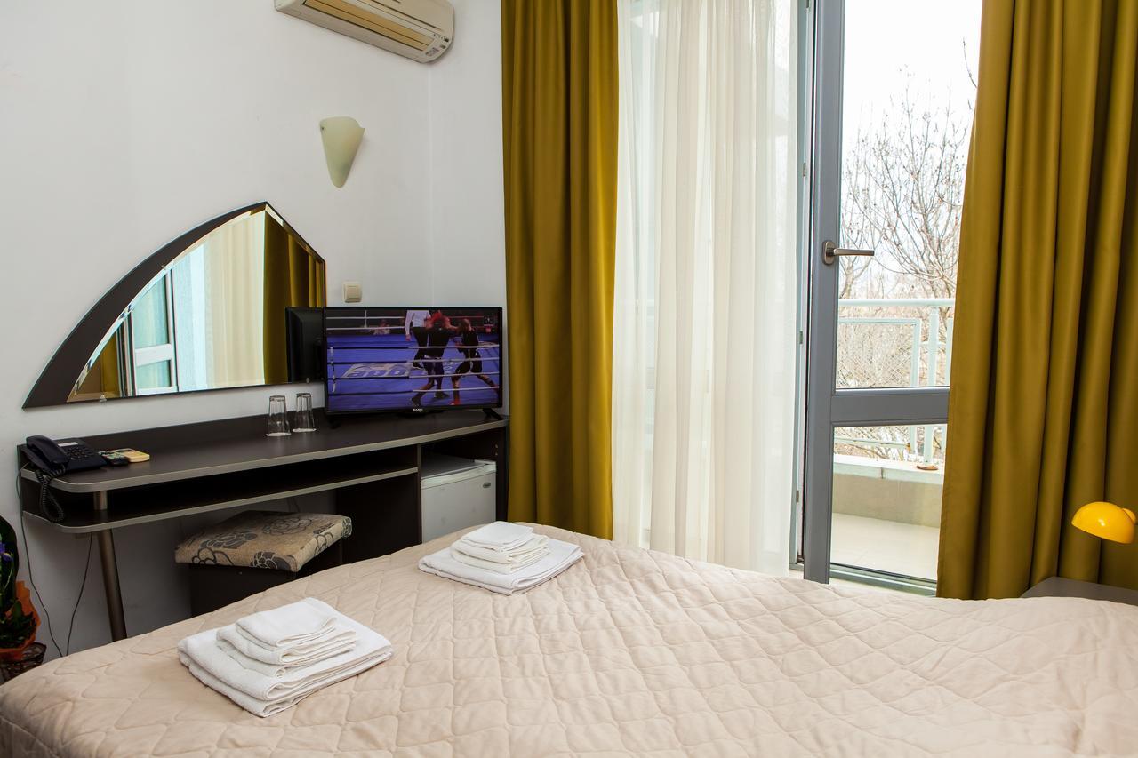 City Mark Hotel Warna Zewnętrze zdjęcie
