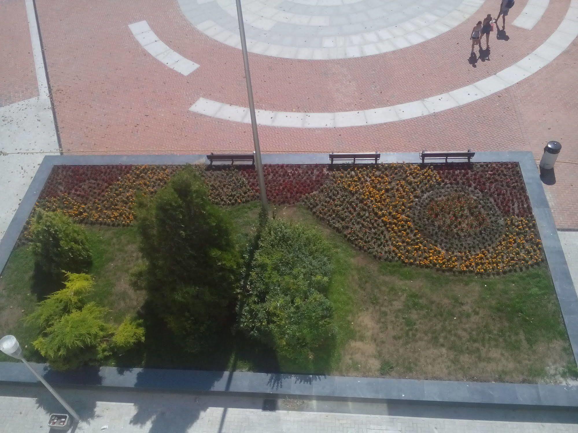 City Mark Hotel Warna Zewnętrze zdjęcie